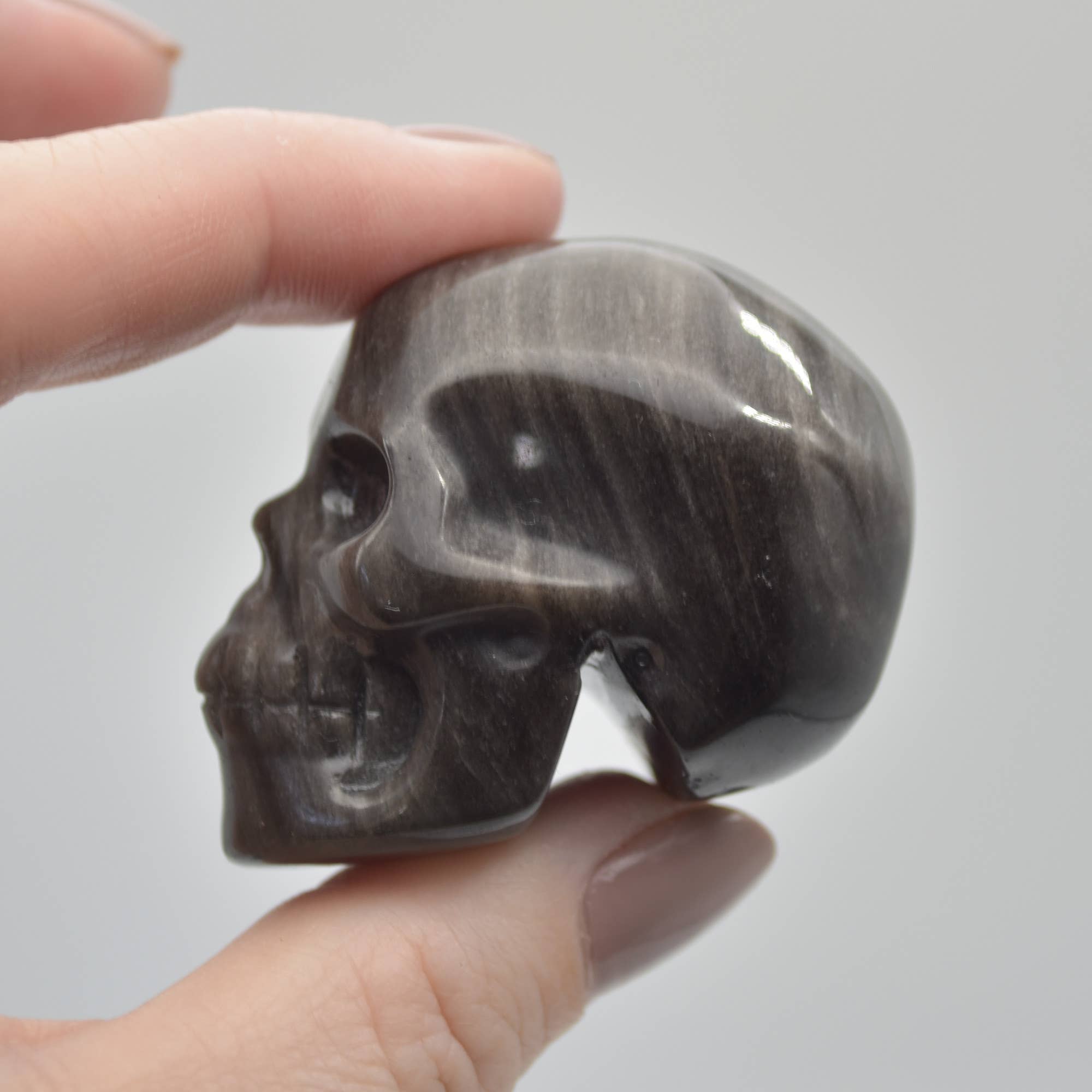 Silver Sheen Obsidian Carved Skull Head - 3.5 cm - 1 Cou #01