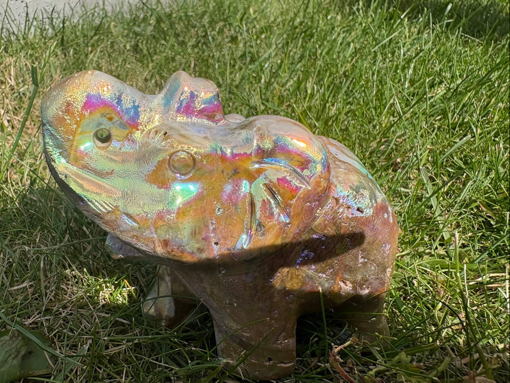Aura Sphalerite elephants