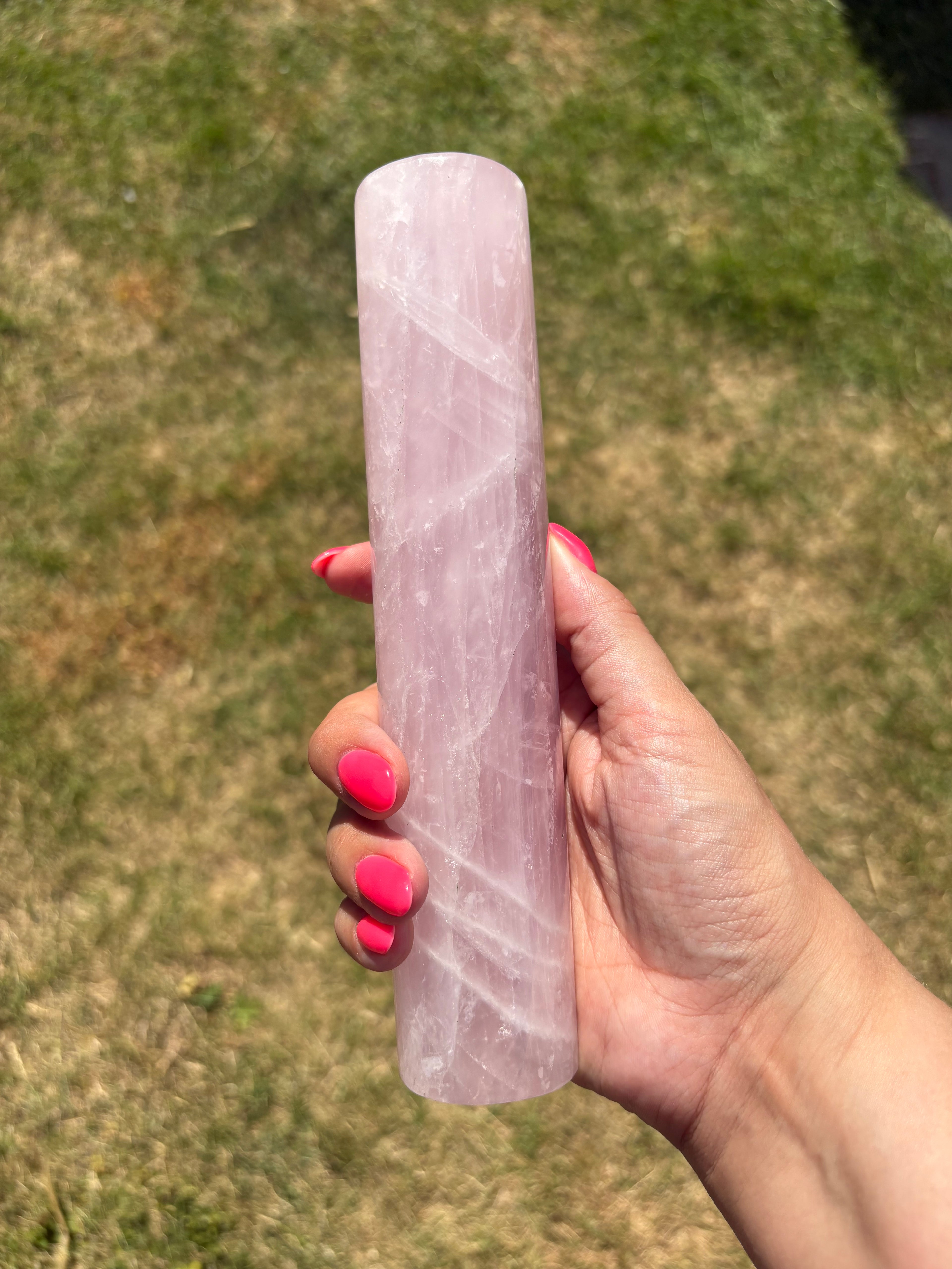 Rose quartz bracelet stand