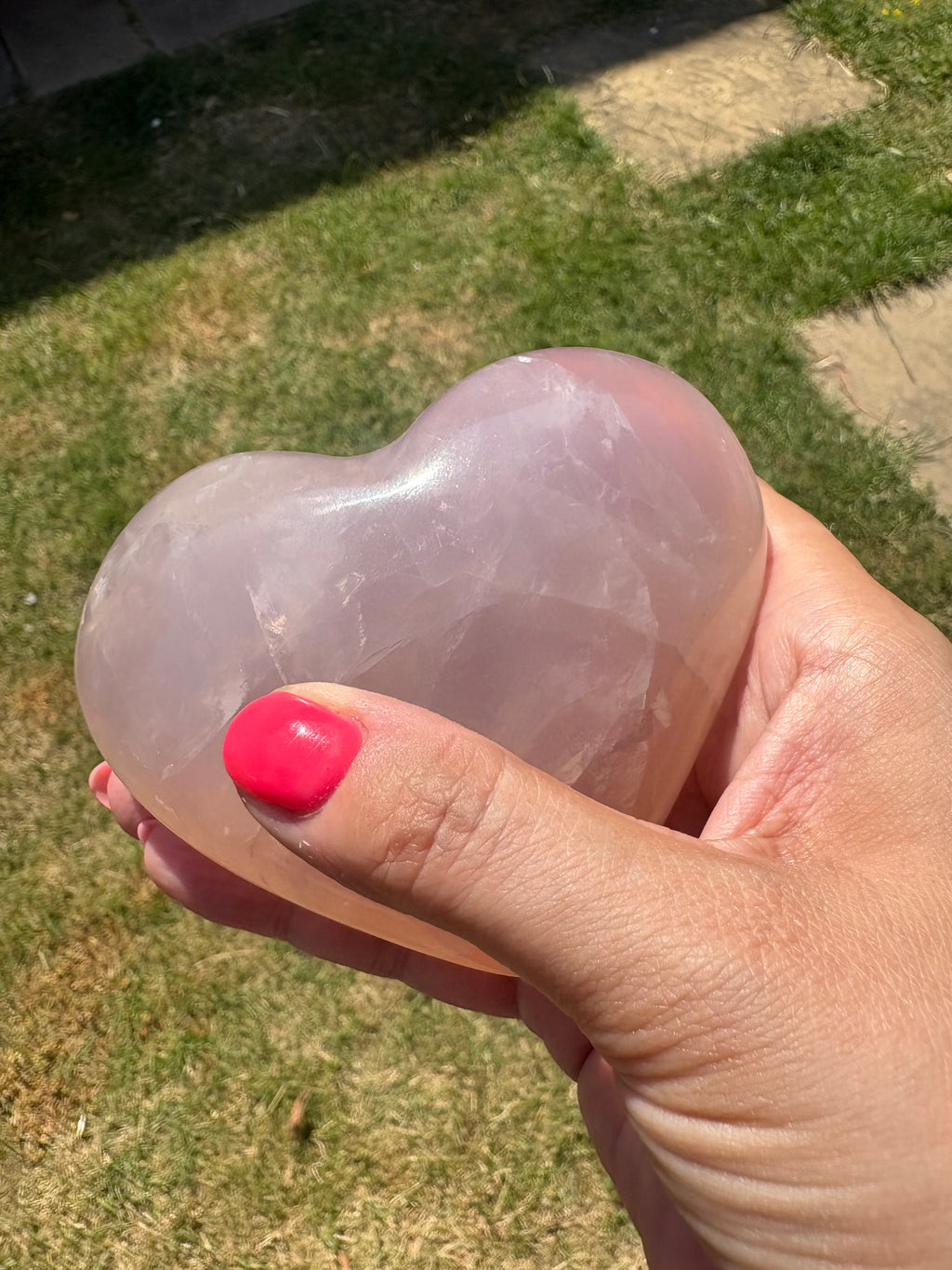 Rose quartz heart with stand