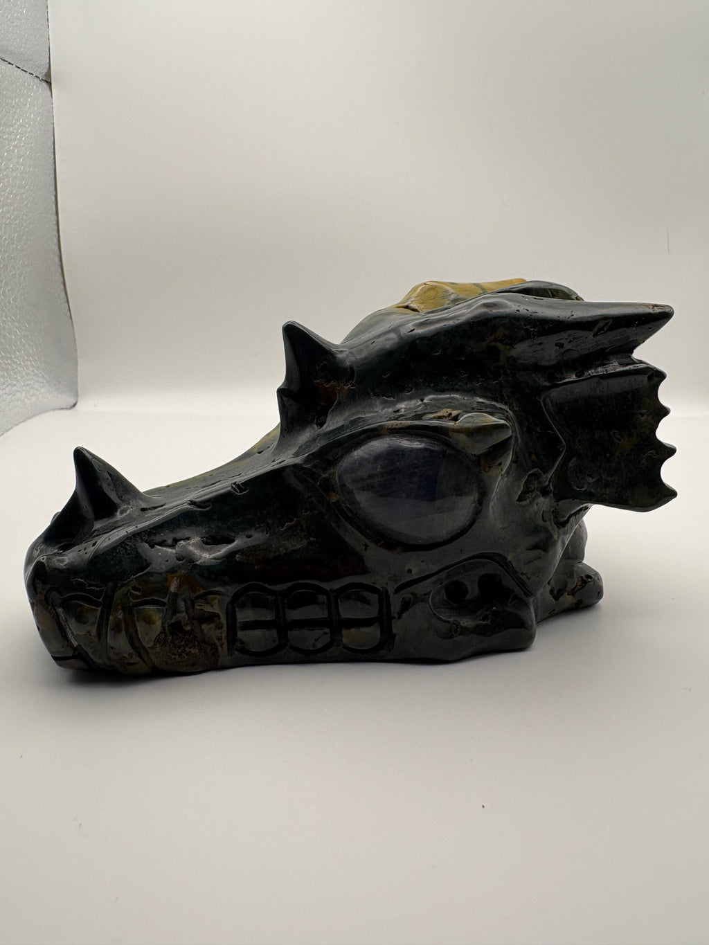 Large Crystal Serpentine Dragon Skull