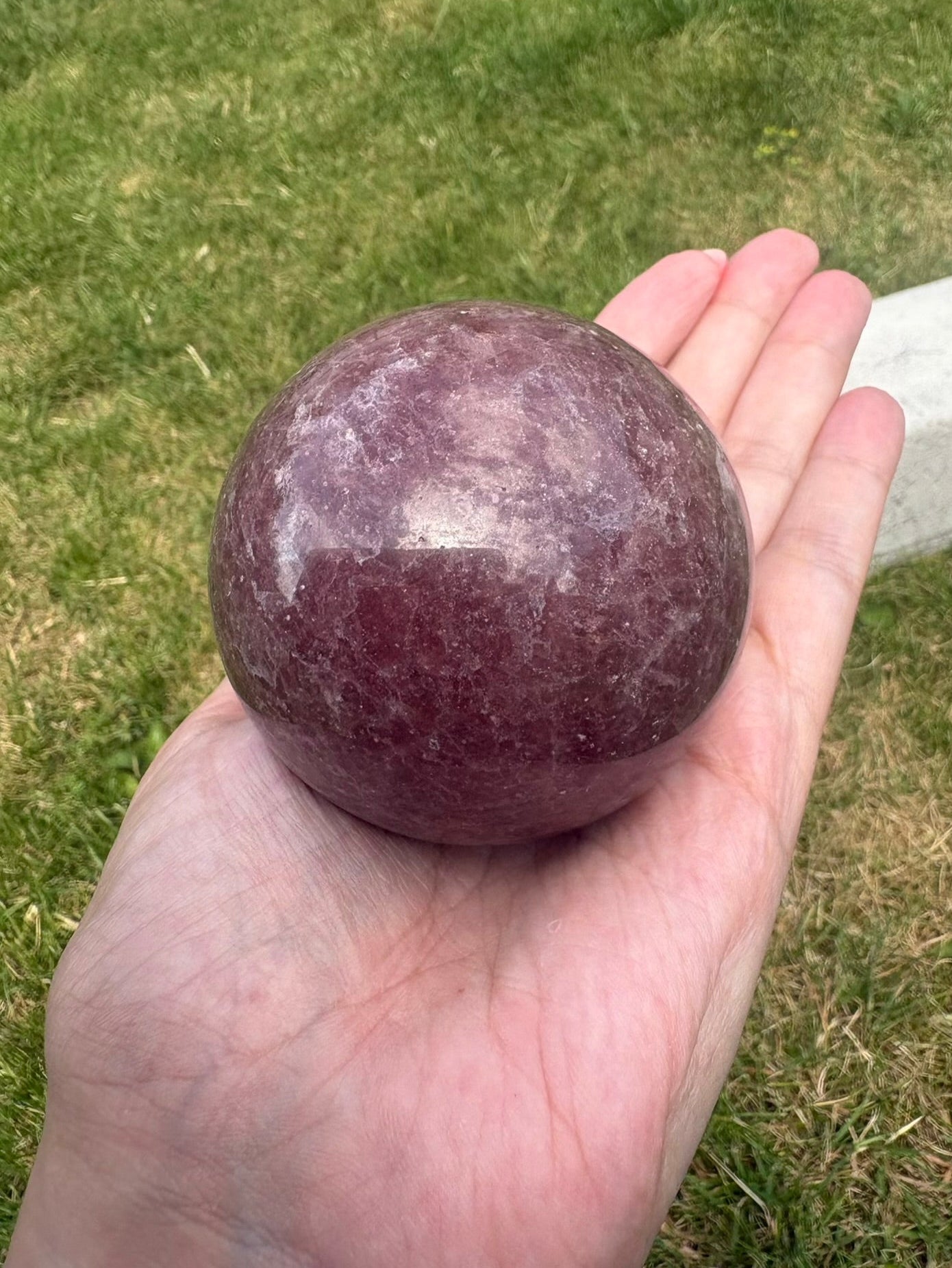 Strawberry quartz spheres