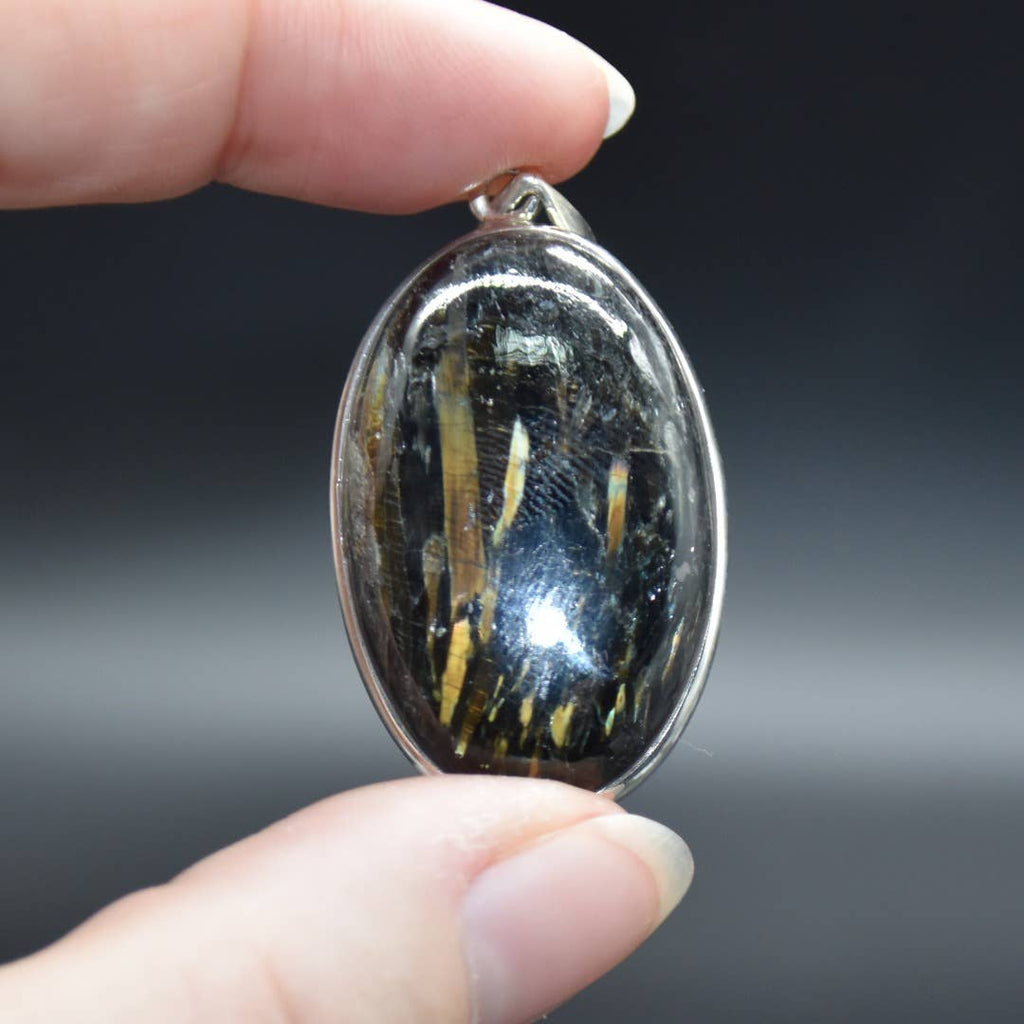 Nuummite Oval Cabochon Pendant in Sterling Silver