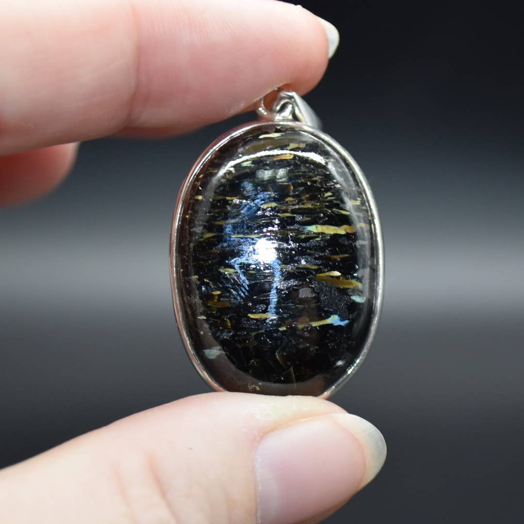 Nuummite Oval Cabochon Pendant in Sterling Silver
