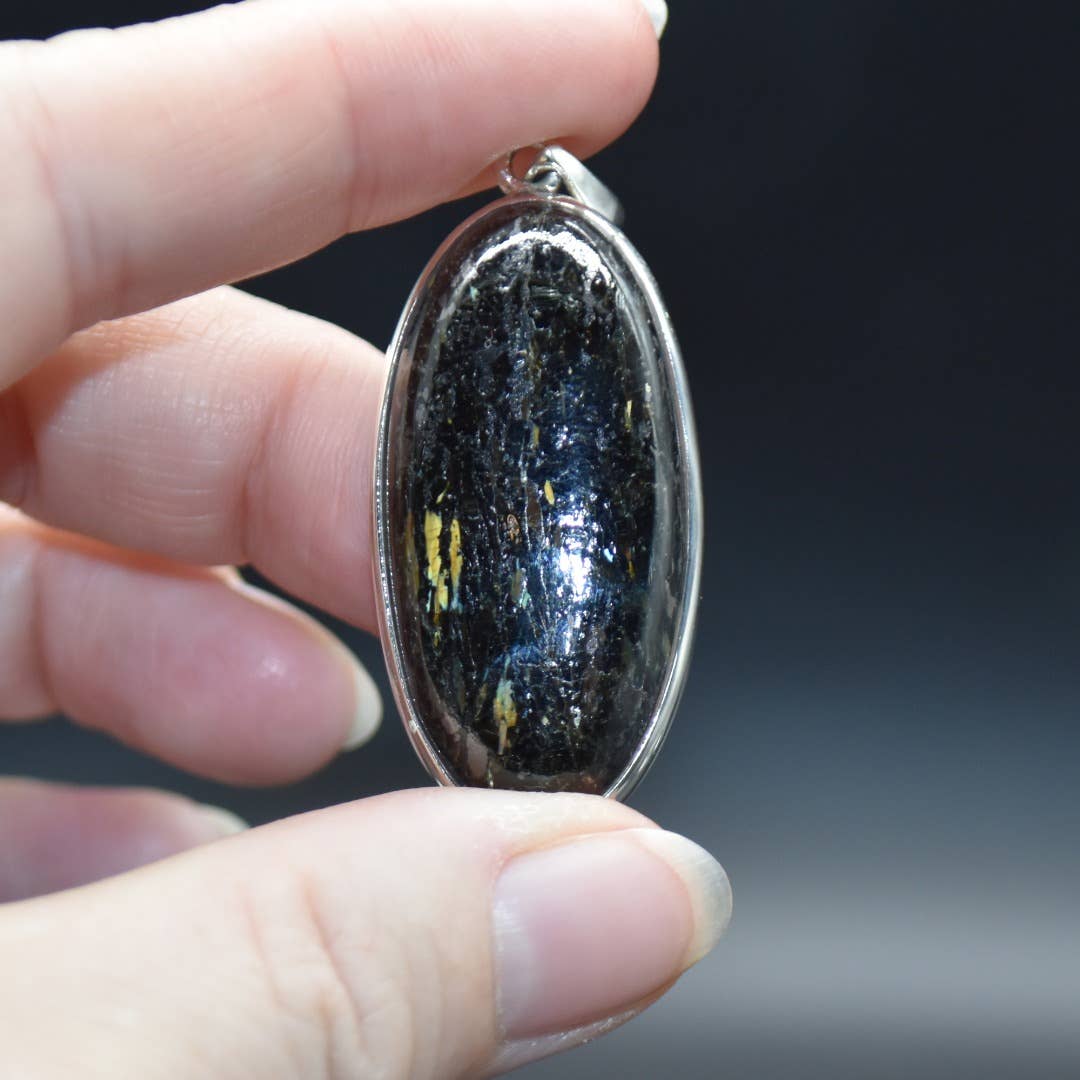 Nuummite Oval Cabochon Pendant in Sterling Silver